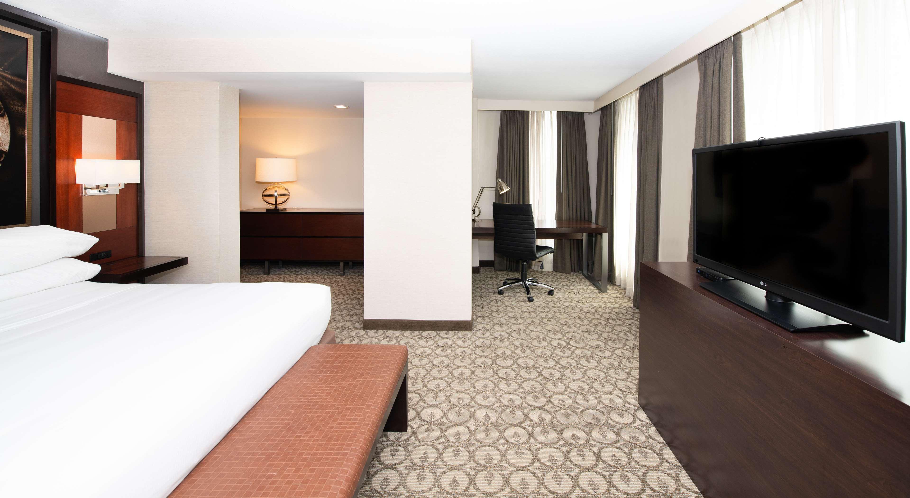 Doubletree Hotel & Suites Charleston Airport North Charleston Ngoại thất bức ảnh
