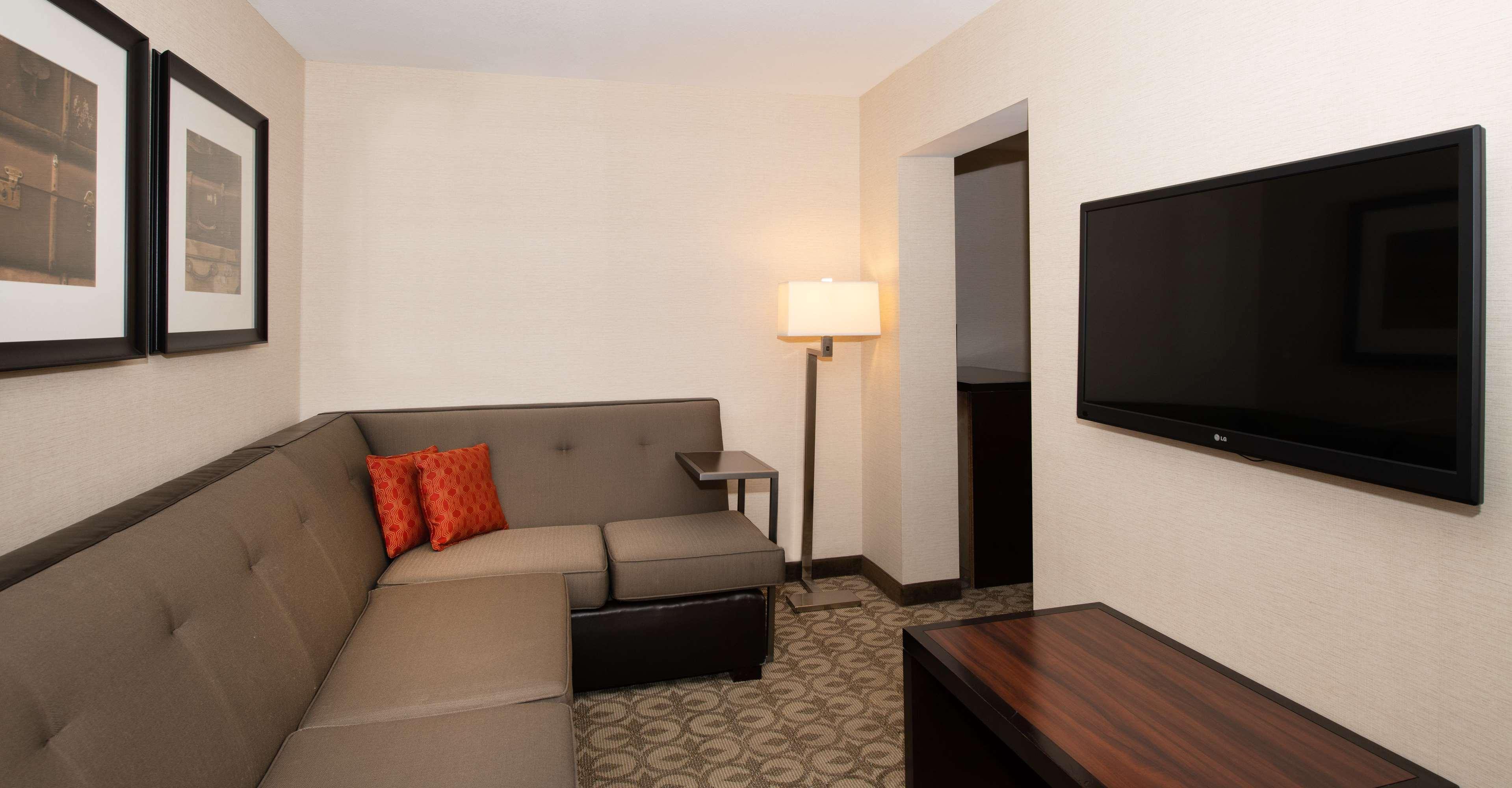 Doubletree Hotel & Suites Charleston Airport North Charleston Ngoại thất bức ảnh