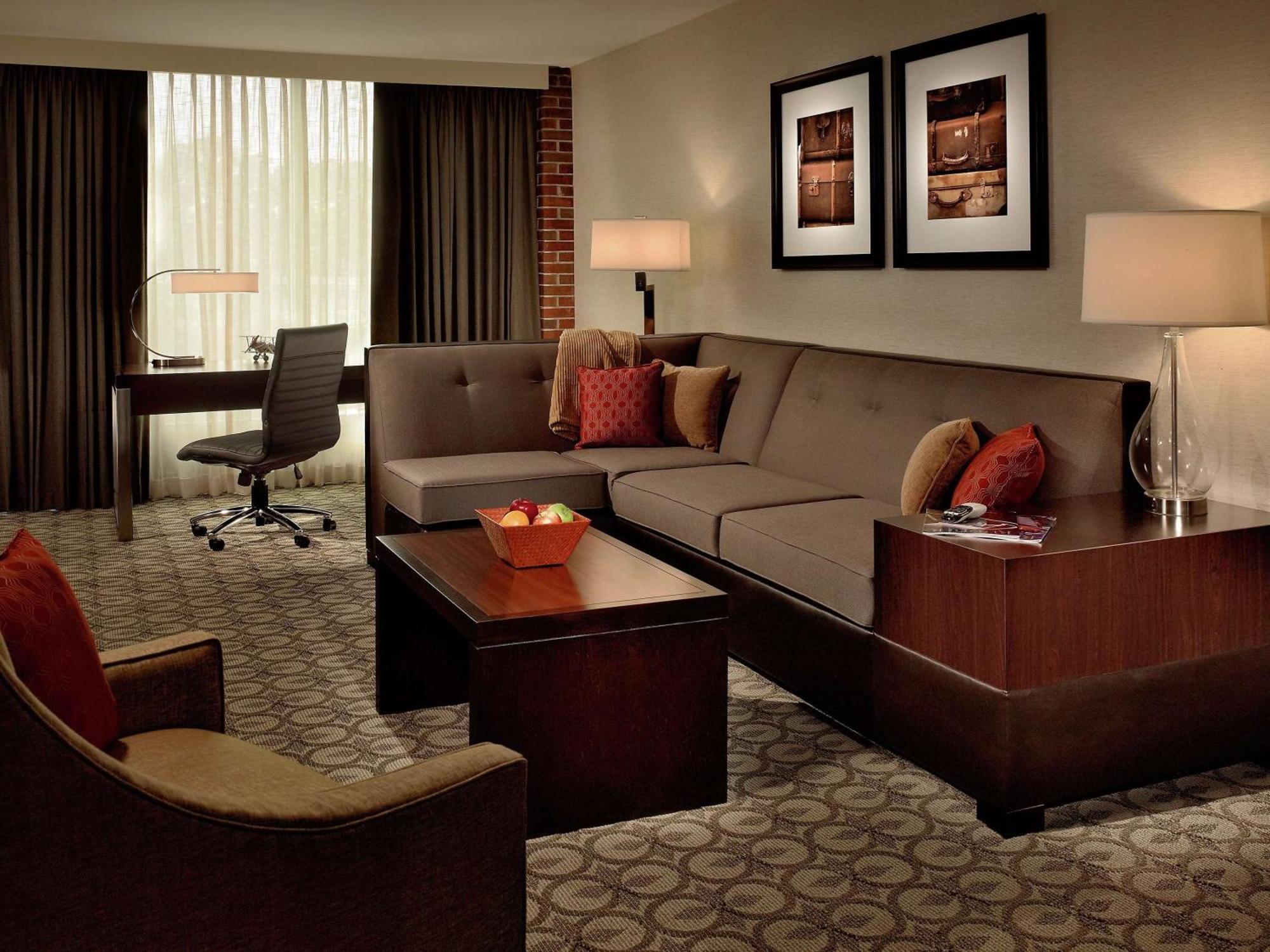 Doubletree Hotel & Suites Charleston Airport North Charleston Ngoại thất bức ảnh